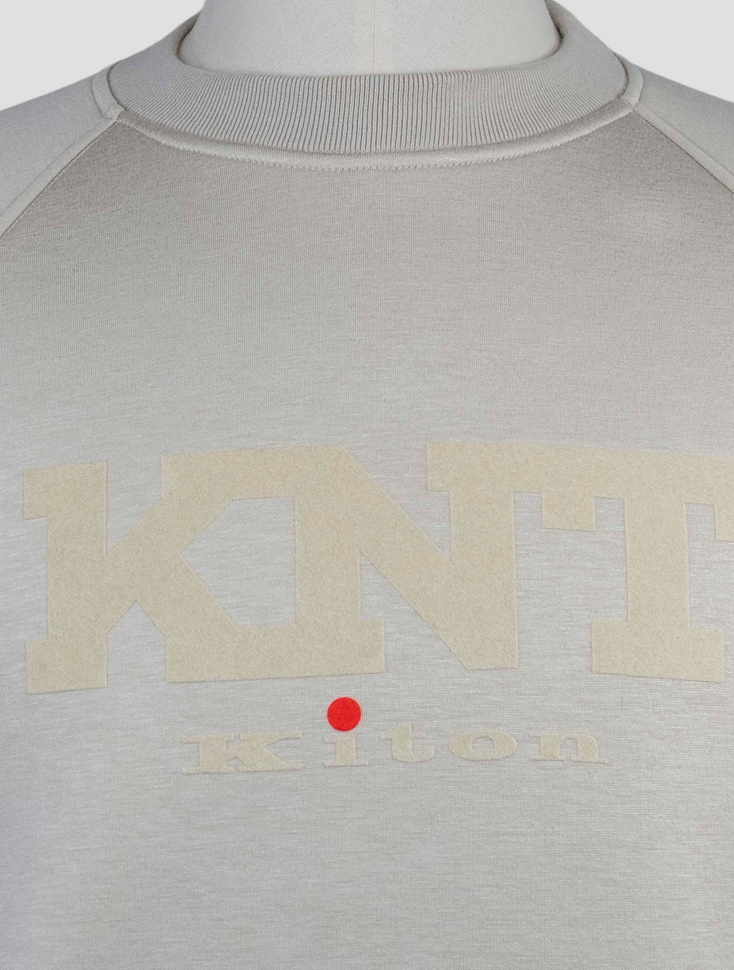 Kiton Knt Beige Viscose Ea Sweater Crewneck
