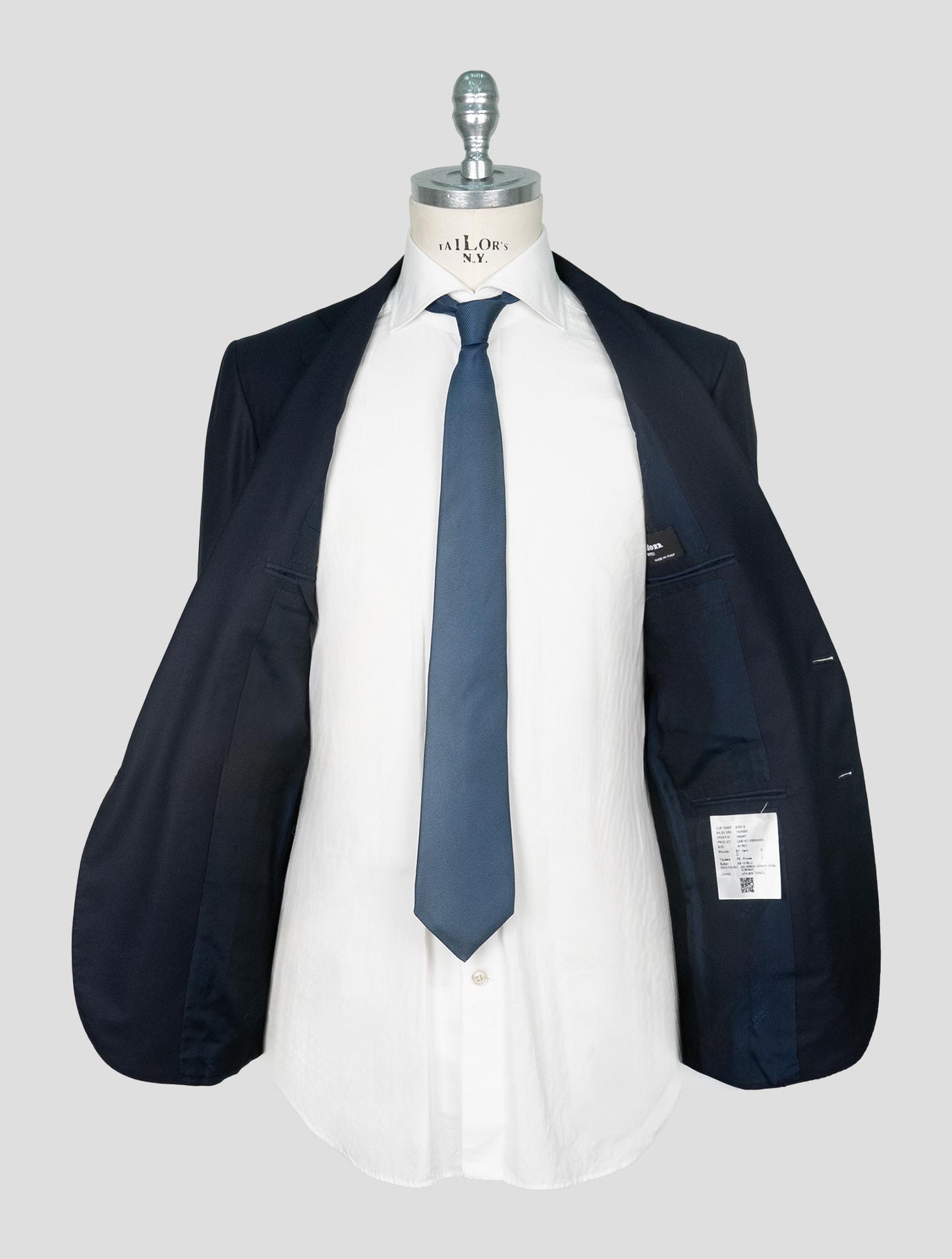Kiton Blue Virgin Wool 14 Micron Suit
