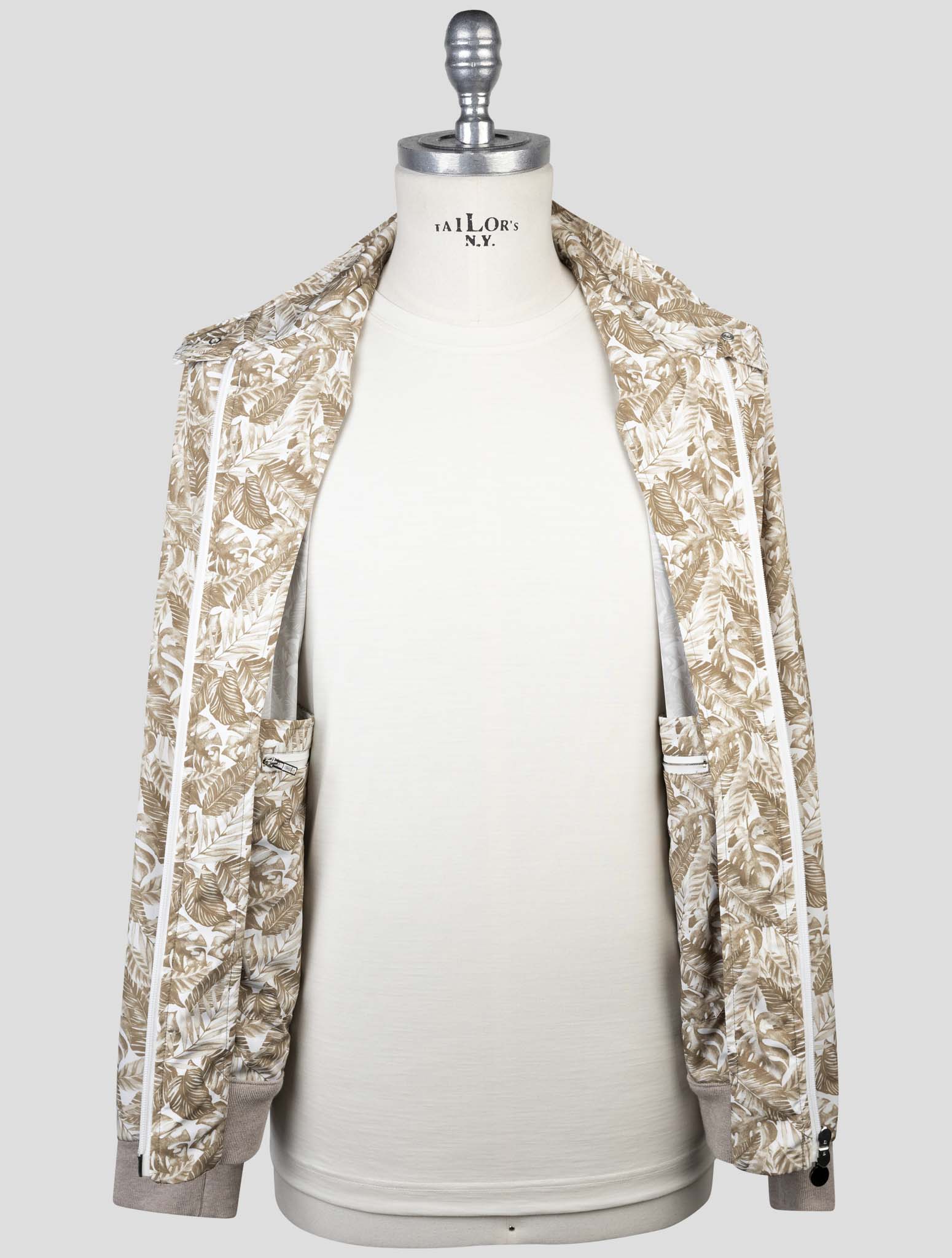 Kiton Beige Pl Coat