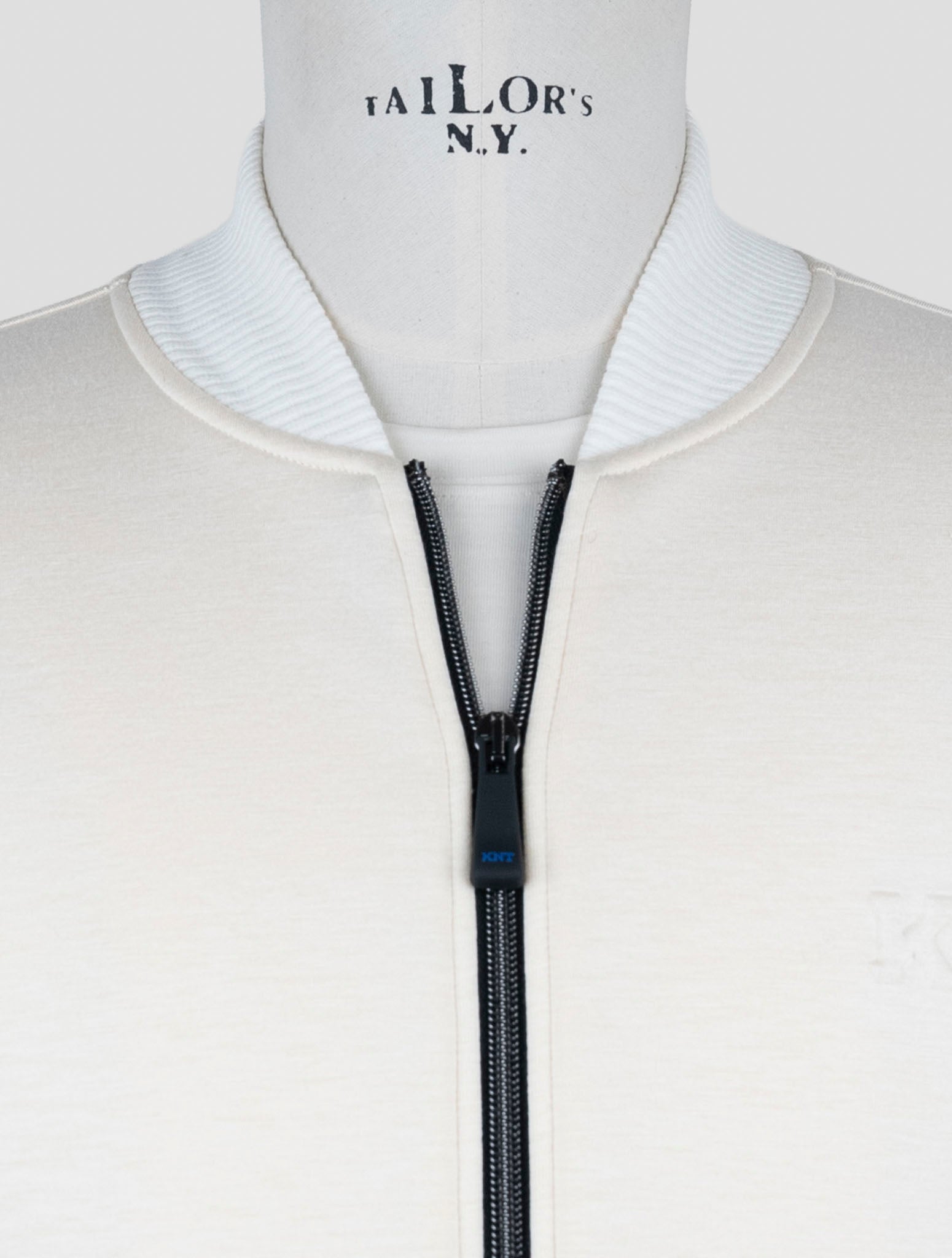 Kiton Knt White Viscose Ea Coat