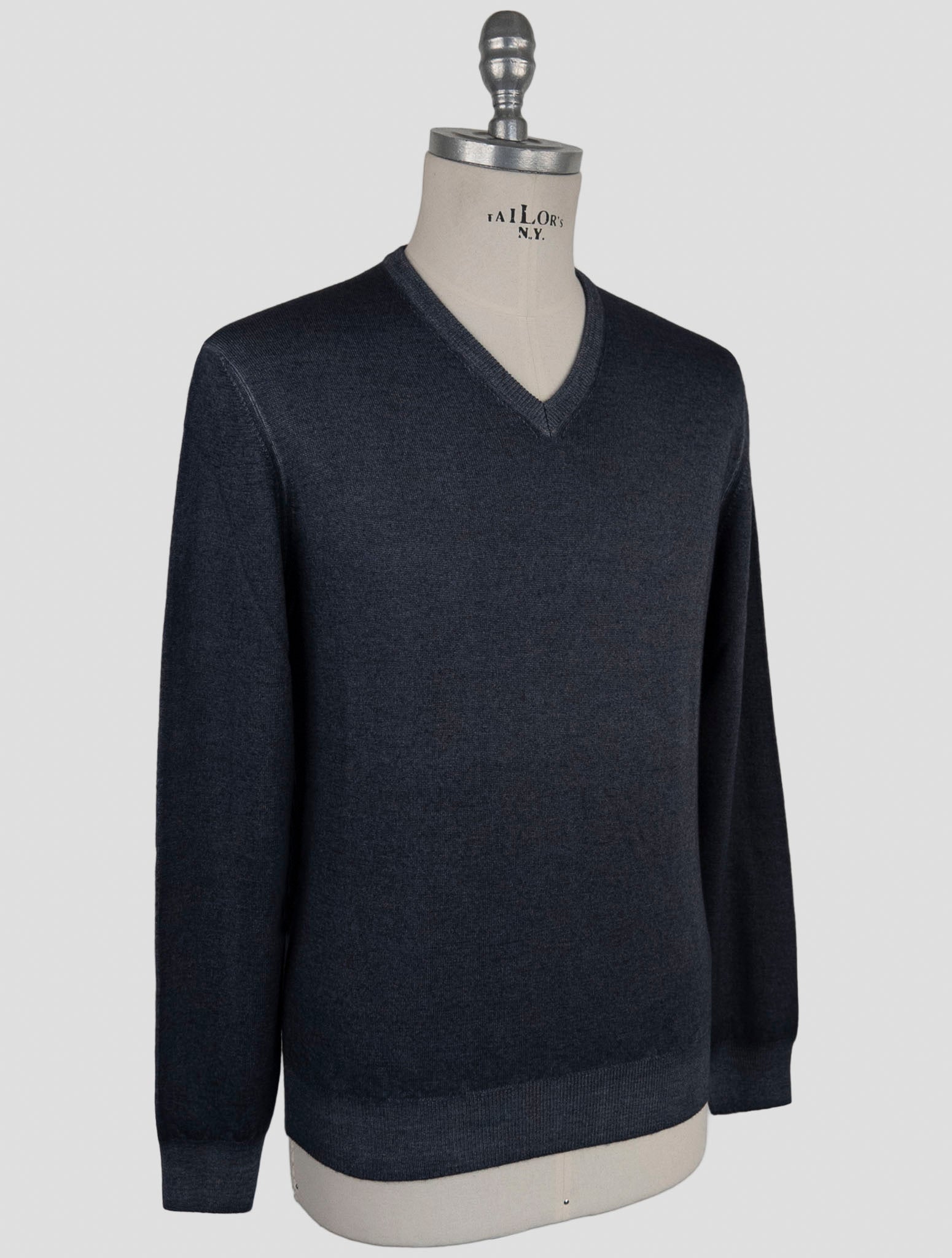 Kiton Gray Wool Sweater V-Neck
