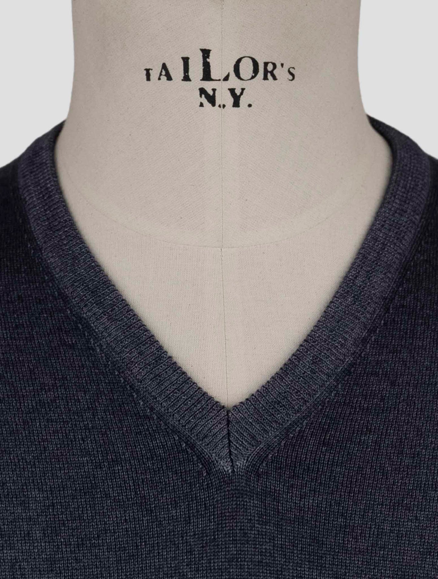 Kiton Gray Wool Sweater V-Neck