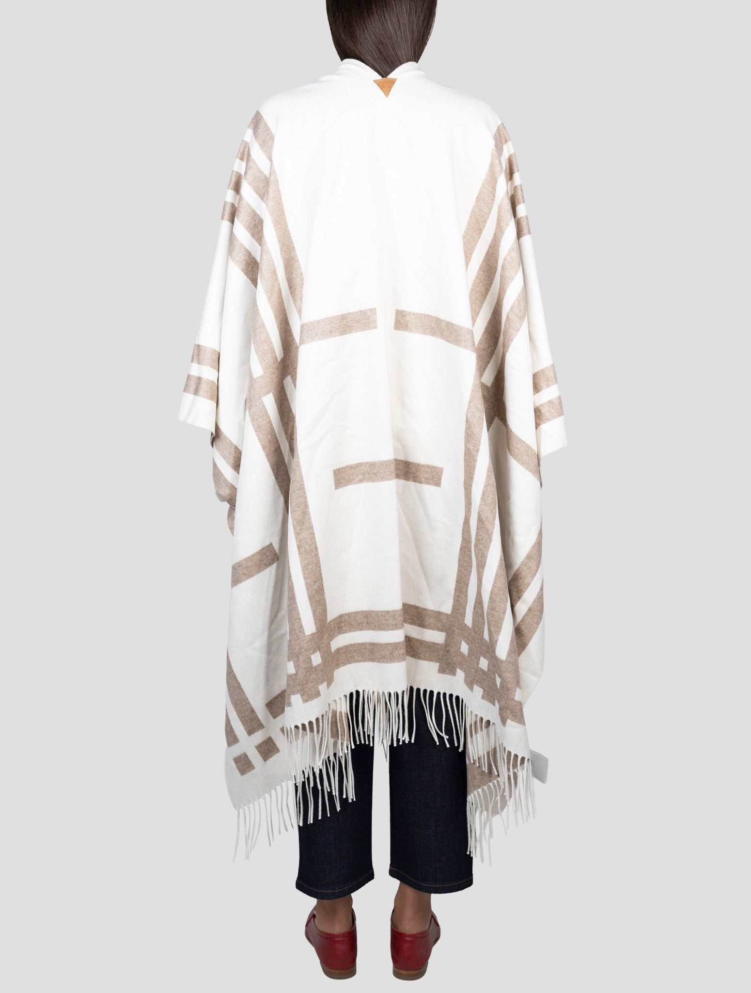 Kiton Beige Brown Silk Cashmere Poncho