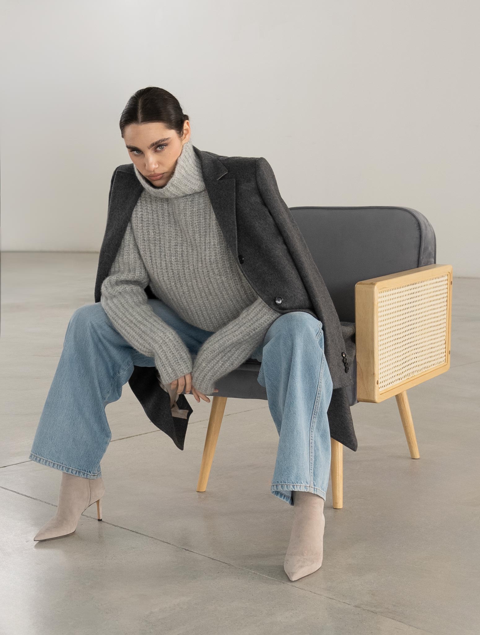 Kiton Gray Cashmere Silk Sweater Turtleneck