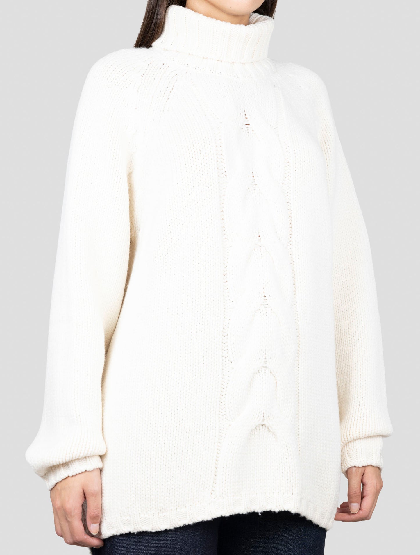 Kiton White Cashmere Sweater Turtleneck