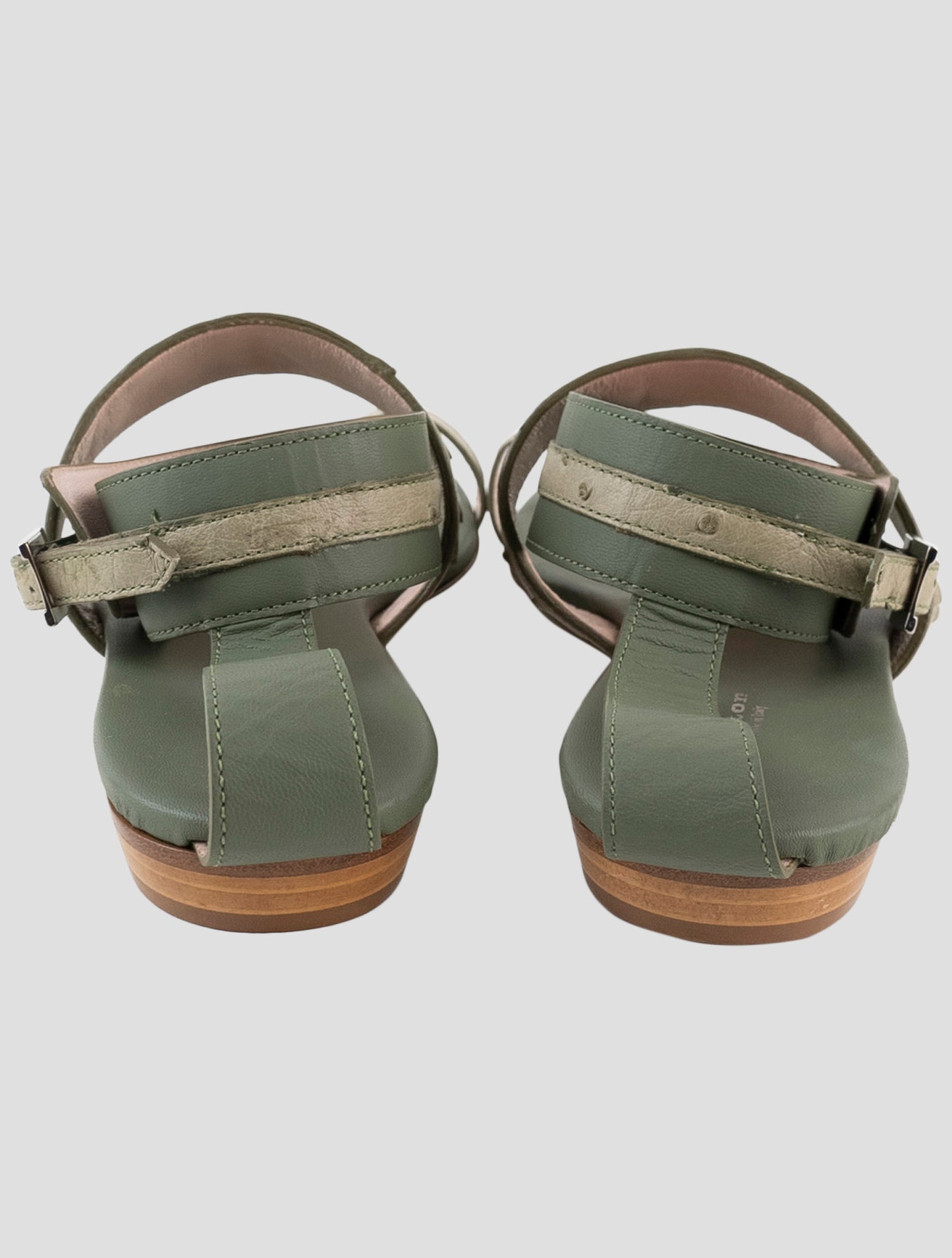 Kiton Green Leather Ostrich Slingback