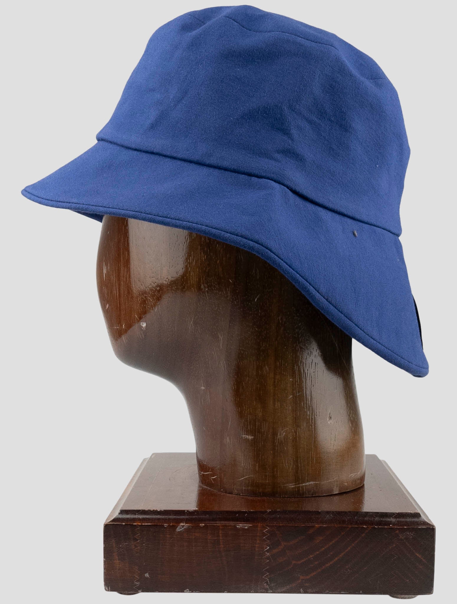 Kiton Blue Cotton Ea Plus One Bucket Hat