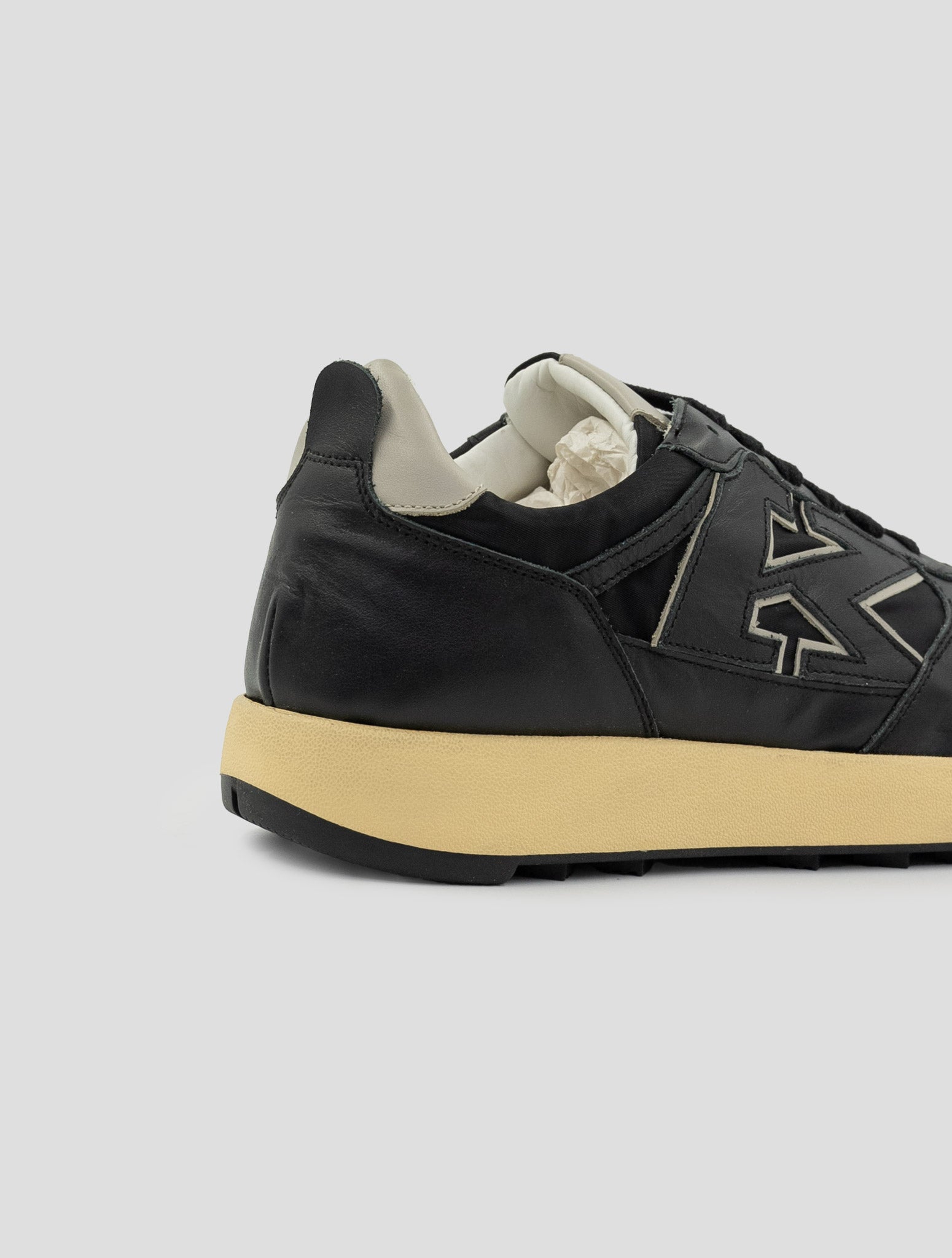 Kiton Black Leather Pa Sneakers