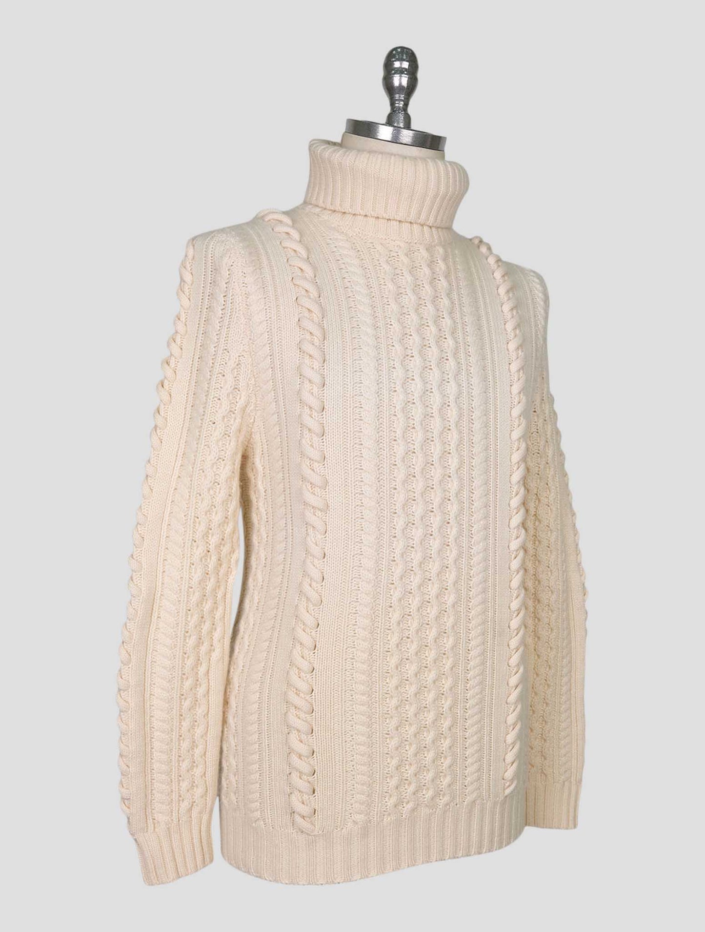 Kiton White Cashmere Sweater Turtleneck