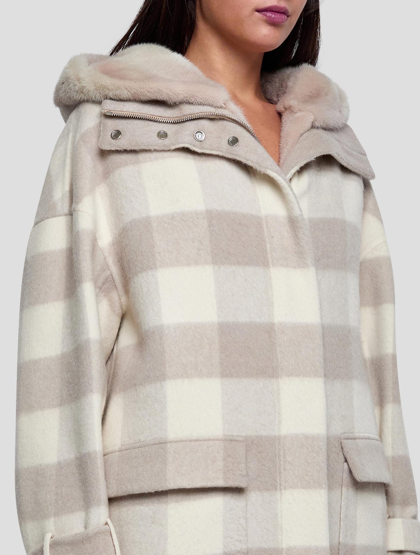 Kiton Beige White Alpaca Mink Fur Overcoat Women