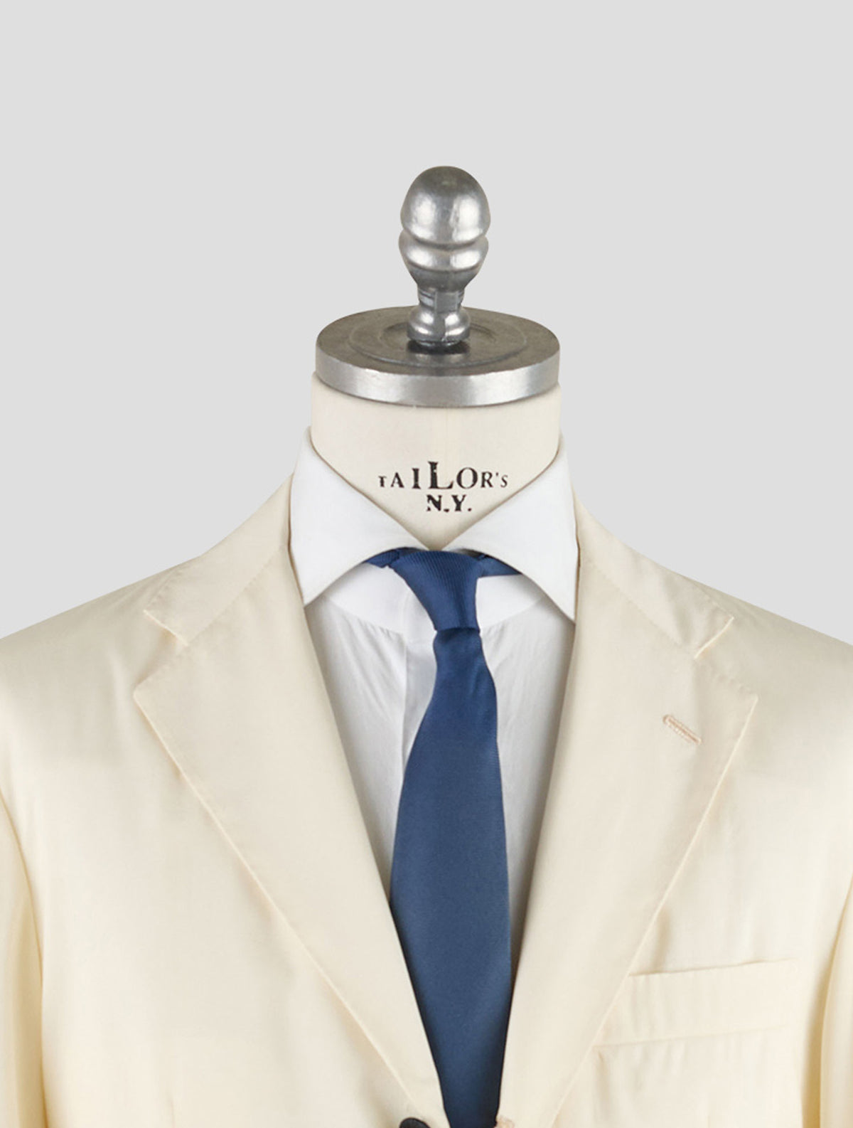 Kiton Knt White Virgin Wool Suit